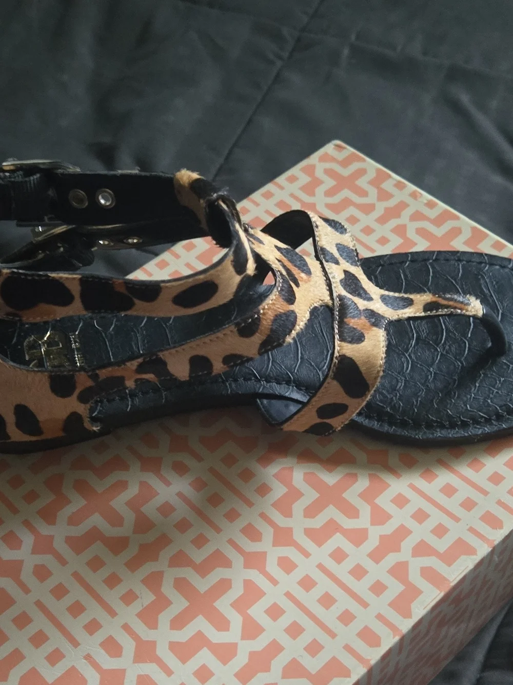 Gianni Bini Leopard Print T-Strap Sandals - Black & Brown